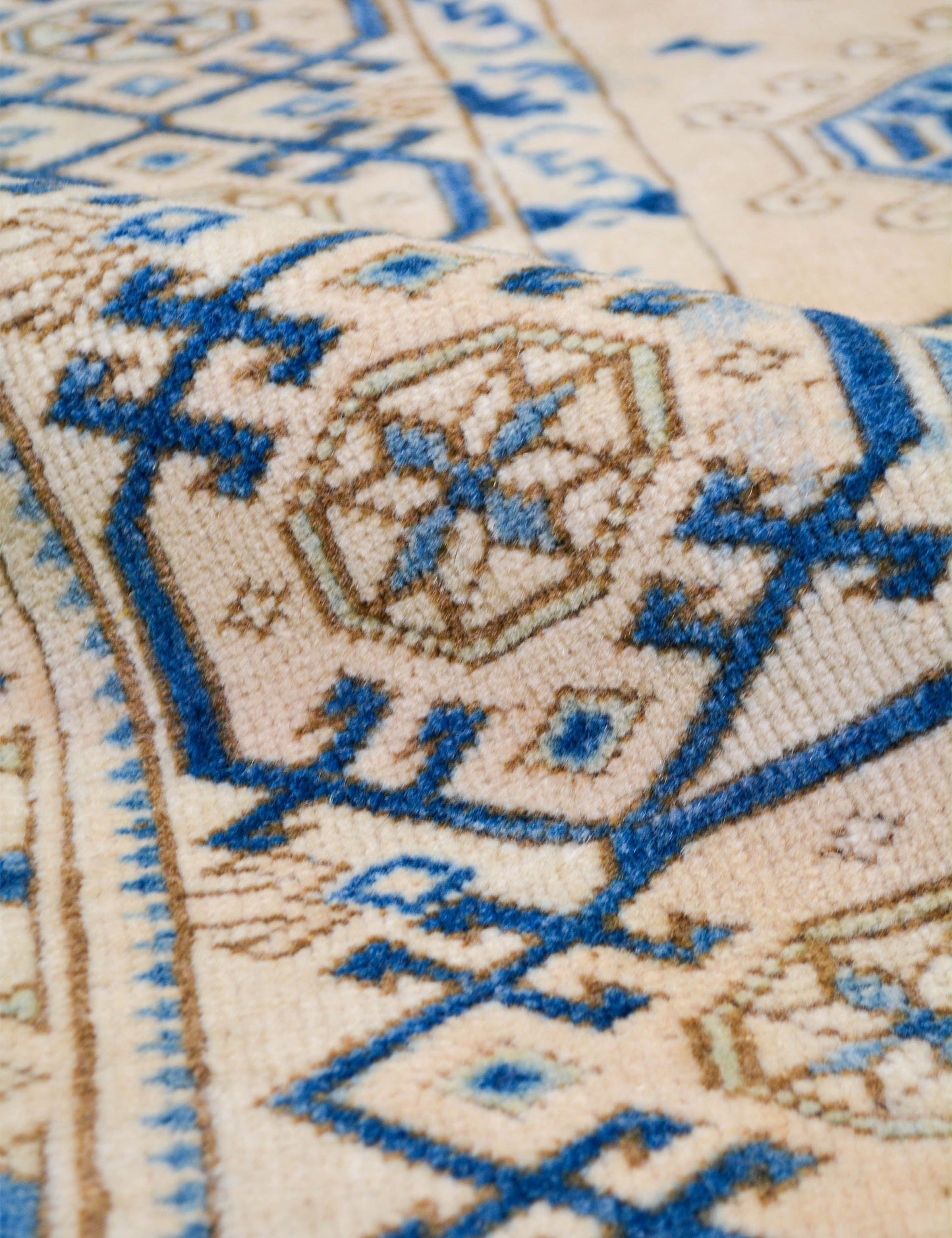 Tapis turc vintage en laine noué à la main n° 515, 1,28 m x 1,95 m