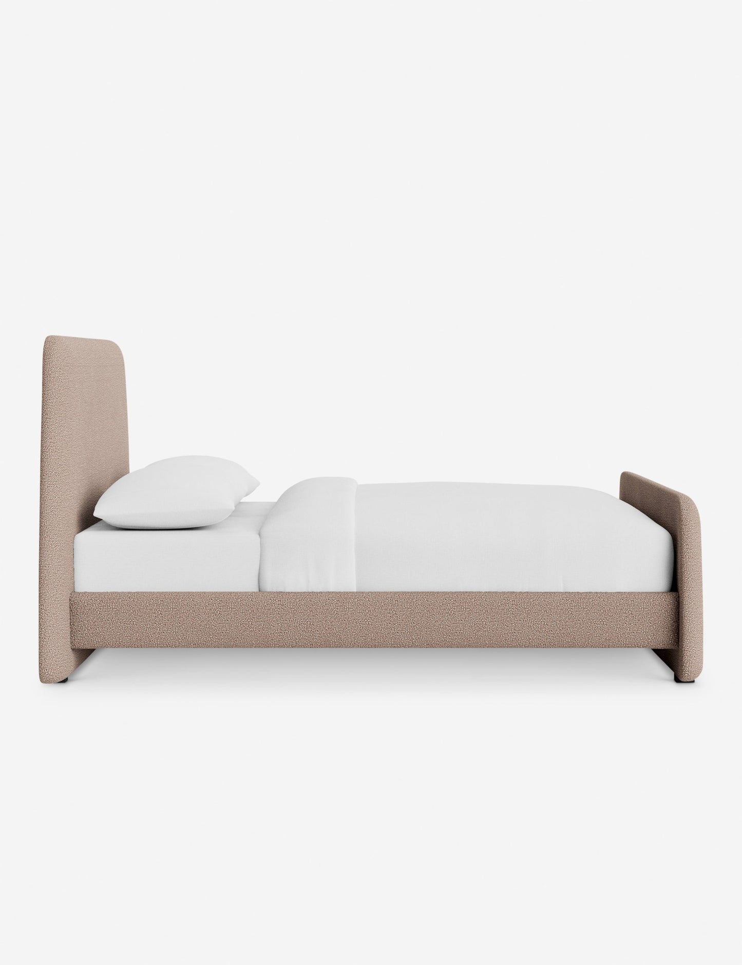 Lit plateforme Lama par DISC Interiors