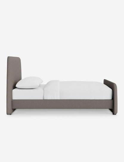Lit plateforme Lama par DISC Interiors