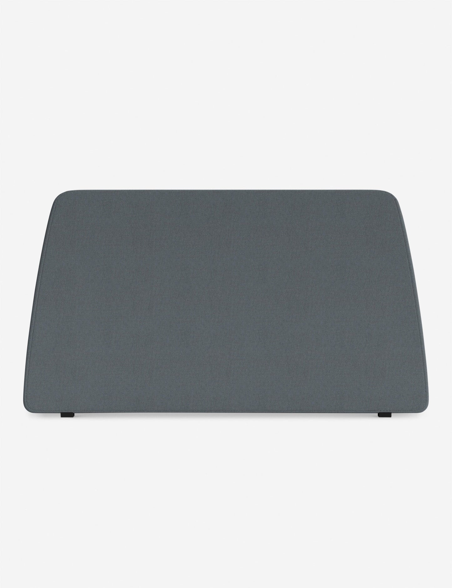 Lit plateforme Lama par DISC Interiors