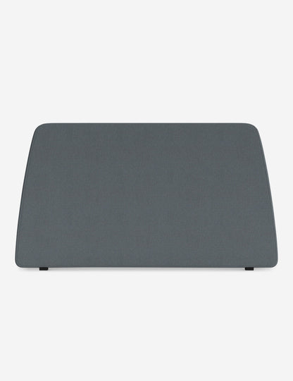Lit plateforme Lama par DISC Interiors
