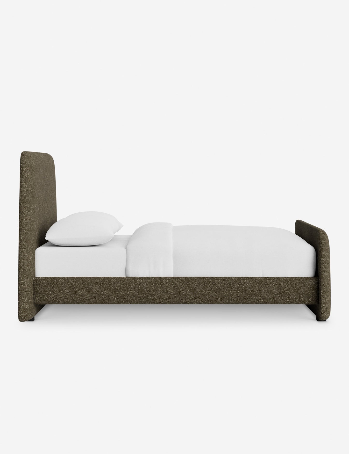 Lit plateforme Lama par DISC Interiors
