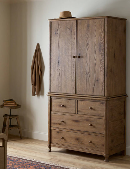 Armoire à carvi